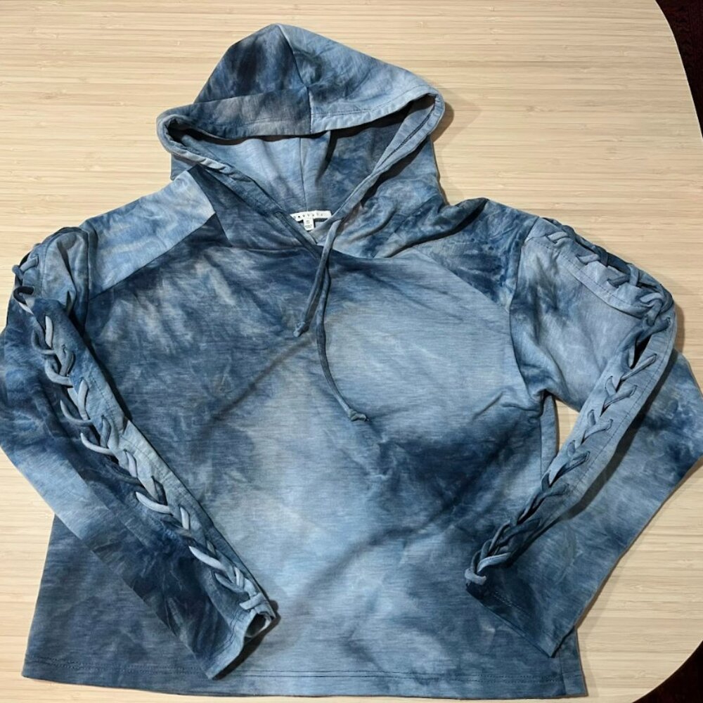 BaeVely Tie Dye Crop Pullover